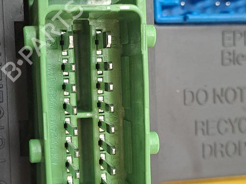 Fuse box CITROËN C4 II (NC_) 1.2 THP 130 (NCHNYM, NCHNYT) | BP23376164E1