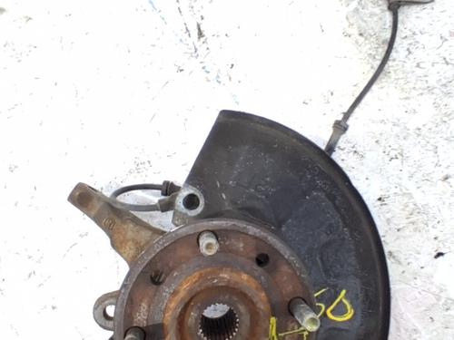 Used Left front steering knuckle Left front steering knuckle VOLVO S40 I (644) 1.9 DI (115 hp) 36665704 36665704