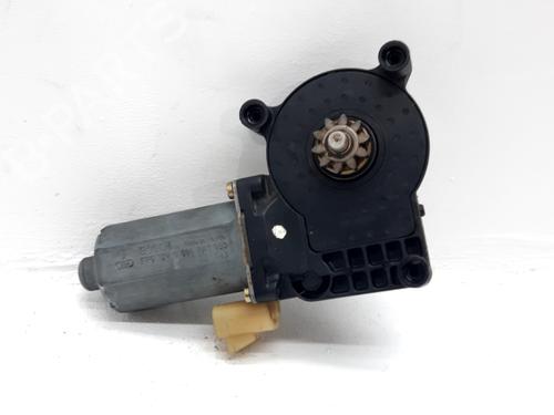 Right front window motor MERCEDES-BENZ M-CLASS (W163) ML 270 CDI (163.113) | BP32159550E20