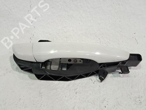 Used Front right exterior door handle OPEL CORSA F (P2JO) 1.2 (68) (101 hp) 28037630