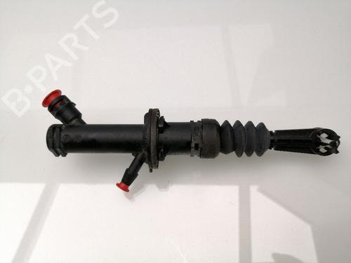 Used Clutch slave cylinder RENAULT MEGANE III Hatchback (BZ0/1_, B3_) 1.5 dCi (BZ09, BZ0D, BZ1W, BZ29, BZ14) (110 hp) 25433624