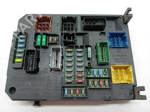 Fuse box PEUGEOT 308 II (LB_, LP_, LW_, LH_, L3_) 1.2 THP 130 | BP23343261E1 