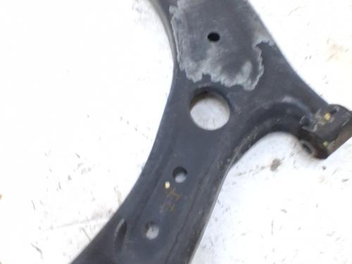 Used Left front suspension arm Left front suspension arm KIA STONIC (YB) 1.6 CRDi (110 hp) 36665912 36665912