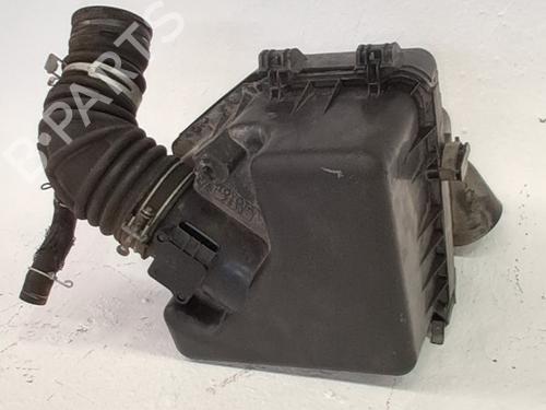 Luftfilter kasse Luftfilter kasse TOYOTA RAV 4 III (_A3_) 2.2 D 4WD (ALA30_, ALA30R) (136 hp) 36318038 36318038