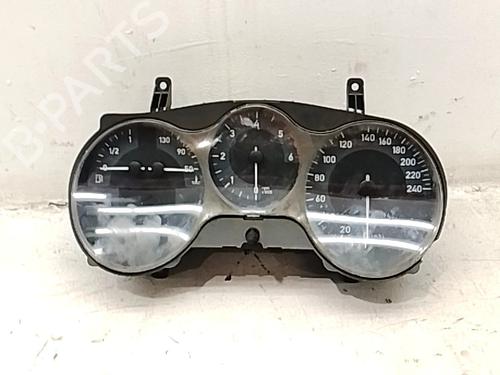 Used Instrument cluster Instrument cluster 37449556 37449556