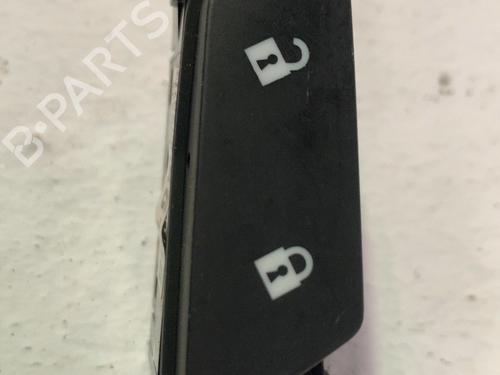 switch-chevrolet-cruze-hatchback-j305-2010-35947243 main image