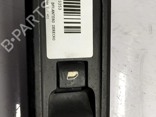 Interrupteur de vitre avant droite PEUGEOT 308 I (4A_, 4C_) 1.6 HDi (109 hp) 31262776