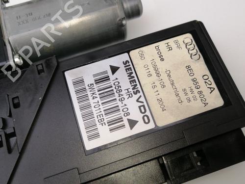 Moteur de lève-vitre arrière droit AUDI A4 B6 Avant (8E5) 2.0 (130 hp) 23383359