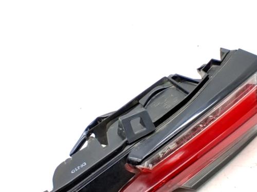 Feu de coffre droit LEXUS NX (_Z1_) 300h AWD (AYZ15, AYZ15_, AYZ15R) (197 hp) 32107436