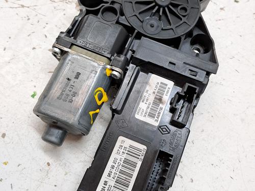 Used Left front window motor RENAULT MEGANE III Grandtour (KZ0/1) 1.9 dCi (KZ0J, KZ0N, KZ1S) (131 hp) 27668588