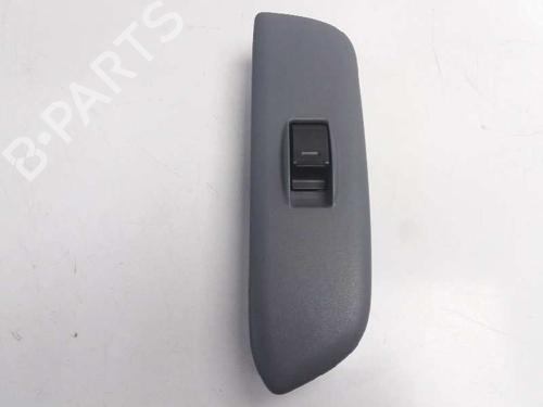 Right front window switch TOYOTA RAV 4 II (_A2_) 2.0 D 4WD (CLA20_, CLA21_, CLA20R, CLA21R) | BP23380761I26 