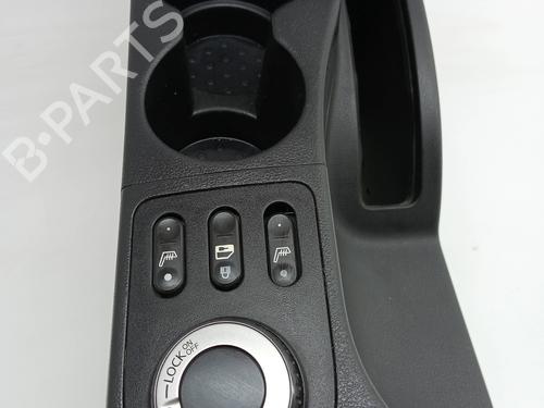 Armrest / Center console NISSAN QASHQAI I (J10, NJ10) 2.0 All-wheel Drive | BP23341698I20 