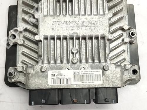 engine-control-unit-ecu-citroen-c4-picasso-i-mpv-ud_-2006-2007-2008-2009-2010-2011-2012-2013-2014-2015-36406997 main image