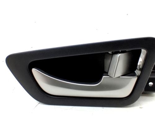 hjre-fortil-invendig-handtag-ssangyong-tivoli-2015-32336317 main image