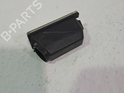Licence plate light FORD KUGA II (DM2) 2.0 TDCi 4x4 | BP24539254I40 