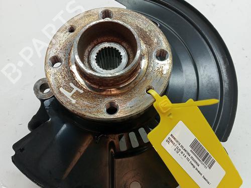 Used Left front steering knuckle RENAULT CLIO V (B7_) 1.0 TCe 90 (B7MT) (91 hp) 23343620