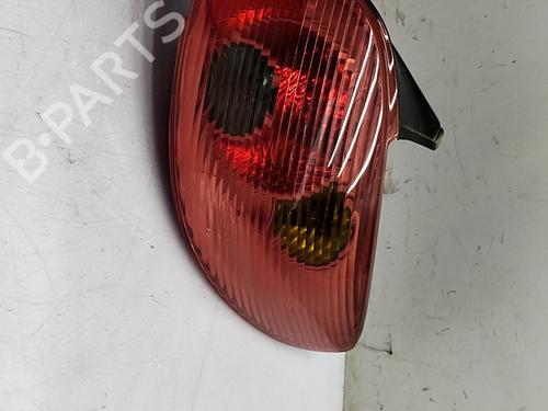Used Right taillight Right taillight PEUGEOT 206 Hatchback (2A/C) 1.4 i (75 hp) 35779332 35779332