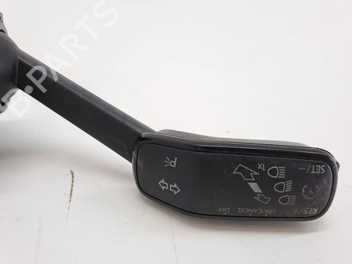 Switch SEAT LEON (5F1) 1.5 TGi | BP23363641I30