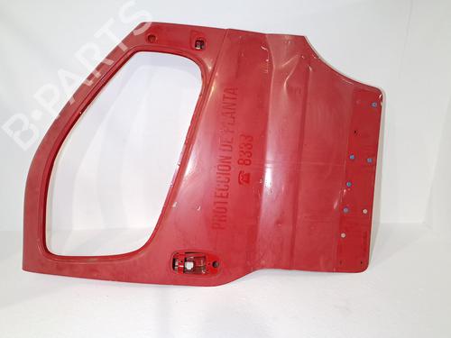 Used Right front door OPEL VIVARO A Van (X83) 2.0 CDTI (F7) (90 hp) 23942100