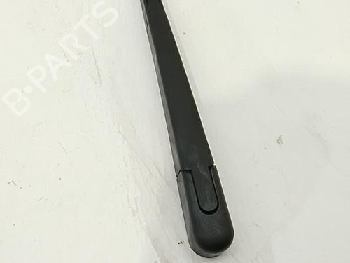 rear-windshield-wiper-arm-kia-sportage-iv-ql-qle-2015-2016-2017-2018-2019-2020-2021-2022-40549717 main image