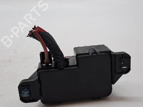 Fuse box OPEL MOKKA / MOKKA X (J13) 1.7 CDTI (_76) | BP27462106E1