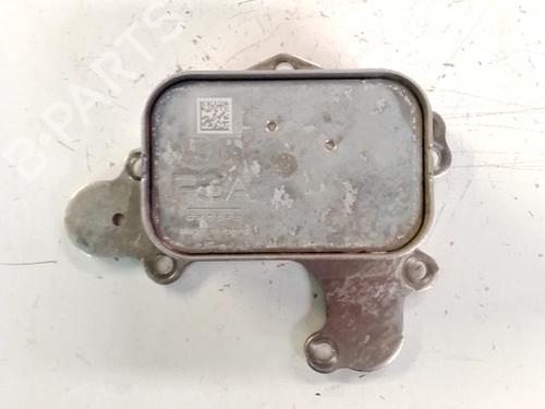 Used Oil radiator PEUGEOT 2008 II (UD_, US_, UY_, UJ_, UR_, UC_) 1.2 PureTech 100 (USHNK) (101 hp) 30846262