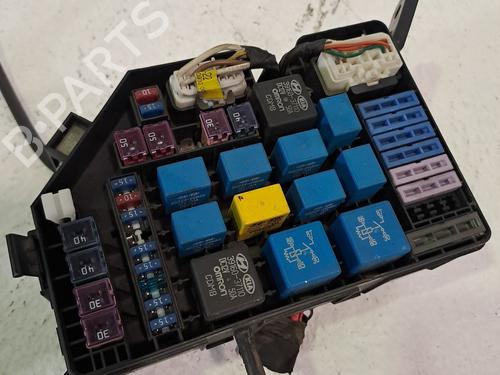 Fuse box HYUNDAI TUCSON (JM) 2.0 CRDi | BP26951221E1 