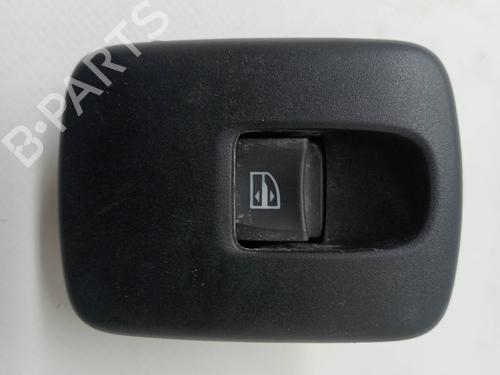 Interrupteur de vitre avant droite SMART FORFOUR Hatchback (453) electric drive / EQ (453.091) (56 hp) 23349184