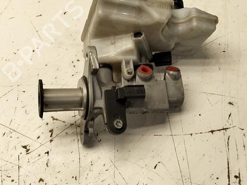 Brake master cylinder AUDI A3 (8V1, 8VK) 1.6 TDI | BP38062069M77 - Image 3