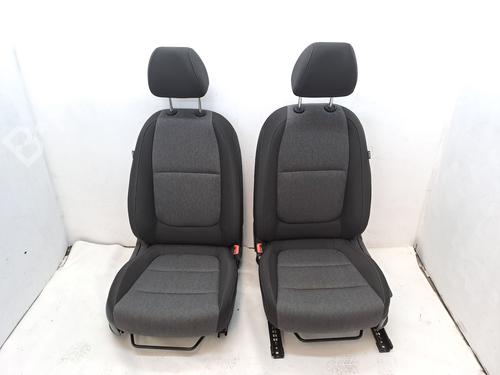 Used Seats set KIA STONIC (YB) 1.2 CVVT (84 hp) 25844724