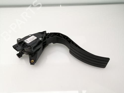 Used Pedal RENAULT CLIO IV (BH_) 1.5 dCi 75 (75 hp) 23650533
