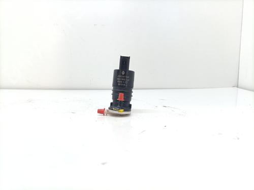 Used Washer pump RENAULT KADJAR (HA_, HL_) 1.5 dCi 110 (HLA3) (110 hp) 28141731