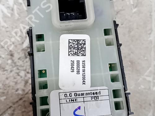 Right front window switch HYUNDAI TUCSON (NX4E, NX4A) 1.6 T-GDi | BP38749041I26 - Image 2