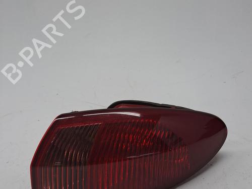 Używane Lampa tylna prawa ALFA ROMEO 147 (937_) 1.9 JTDM 8V (937.AXD1A, 937.AXU1A, 937.BXU1A) (120 hp) 24172177