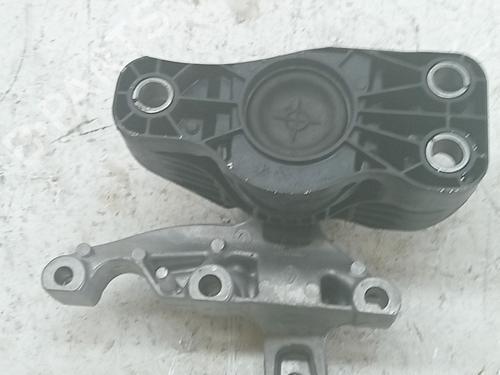 Used Engine mount Engine mount RENAULT KANGOO III Box Body/MPV 1.5 Blue dCi 95 (FJAB) (95 hp) 36523784 36523784