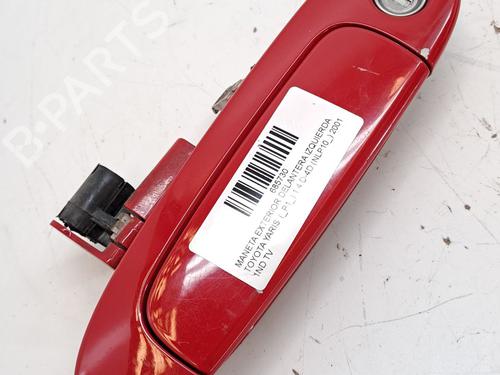 Venstre fortil udvendigt håndtag TOYOTA YARIS (_P1_) 1.4 D-4D (NLP10_, NLP10R) (75 hp) 28163865