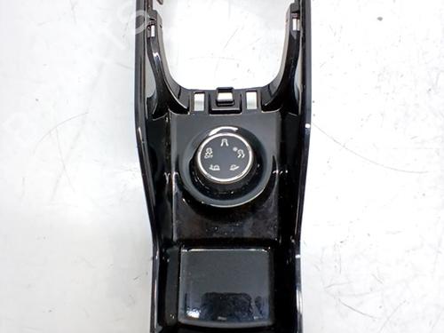Used Switch PEUGEOT 2008 I (CU_) 1.6 BlueHDi 120 (120 hp) 30920602