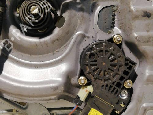Used Rear left window mechanism HYUNDAI TRAJET (FO) 2.0 CRDi (113 hp) 25988522