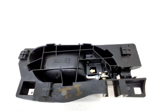 Venstre bak invendig håndtak PEUGEOT 208 Hatchback Van (CR_) 1.6 Blue HDi 100 (99 hp) 29990899