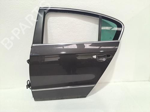 Used Left rear door VW PASSAT B5.5 (3B3) 2.0 (115 hp) 23289658