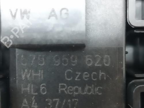 Interruttore Interruttore SEAT ATECA (KH7, KHP) 1.4 TSI (150 hp) 39740499 39740499