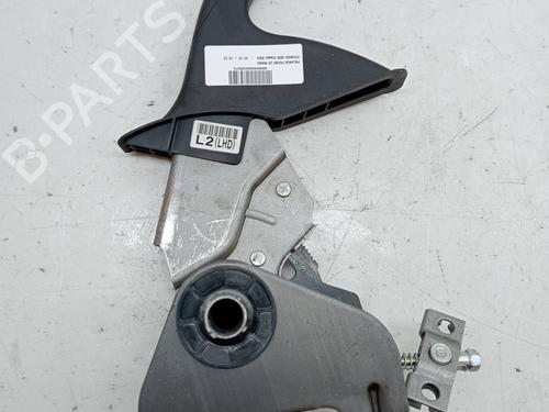 Used Hand brake HYUNDAI ix35 (LM, EL, ELH) 2.0 CRDi (136 hp) 23350848