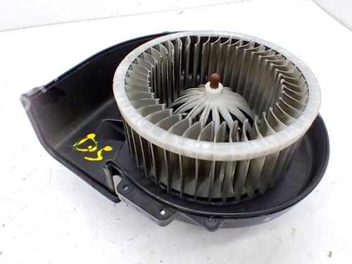 Used Heater blower motor Heater blower motor SKODA FABIA III (NJ3) 1.0 (75 hp) 36016144 36016144