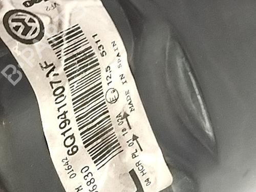 Right headlight VW POLO IV (9N_, 9A_) 1.4 16V | BP30925764C29