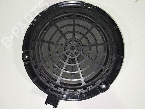 Used Speaker PEUGEOT 308 SW II (LC_, LJ_, LR_, LX_, L4_) 1.2 THP 130 (131 hp) 23373360
