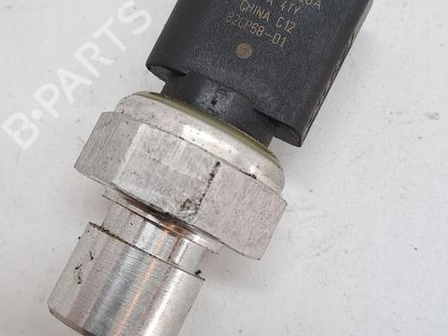 Used Electronic sensor SKODA SUPERB III Estate (3V5) 2.0 TDI (150 hp) 23375064