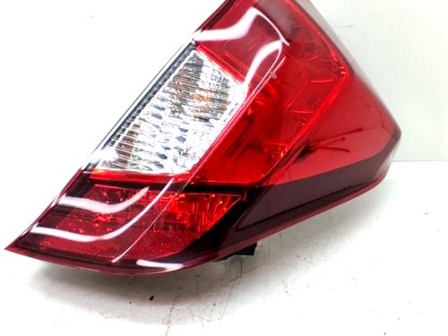 Høyre baklys HONDA JAZZ IV (GK_) 1.3 (102 hp) 32289169