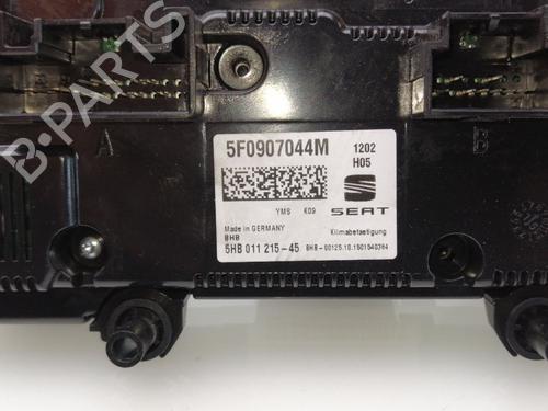 Climate control SEAT LEON ST (5F8) 2.0 TDI | BP23651732I5 