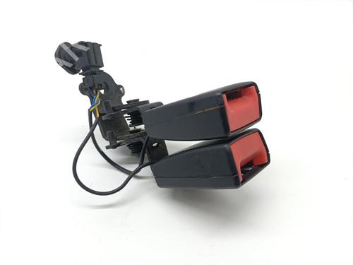 Used Rear right seatbelt SKODA OCTAVIA III (5E3, NL3, NR3) 1.6 TDI (105 hp) 25465317