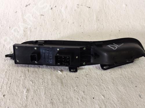 Left front window switch FORD FOCUS III 1.6 TDCi | BP38990522I27 - Image 2